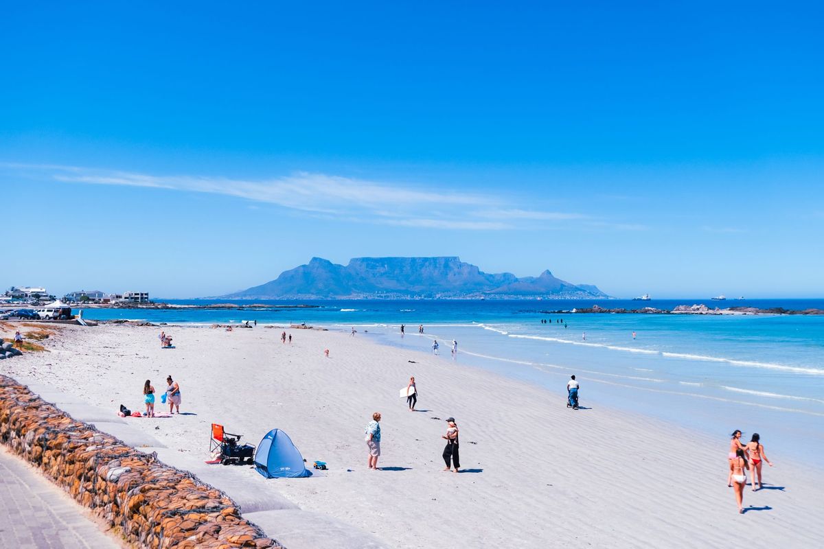 Bloubergstrand beach with Table Mountain across the bay, Cape Town